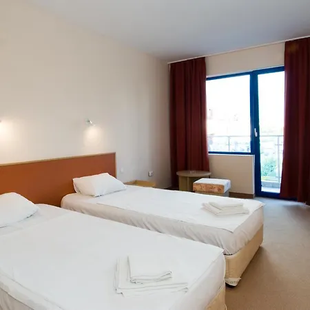 纳迪亚酒店 酒店 普里莫尔斯科