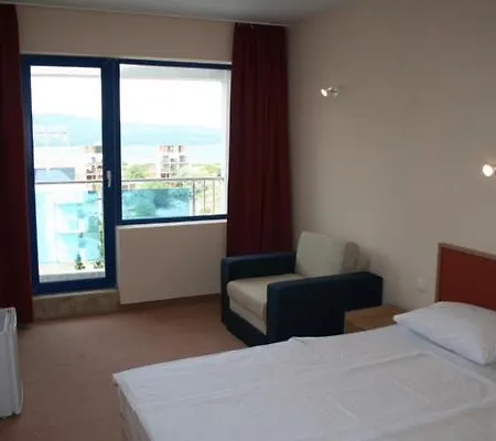 酒店 纳迪亚酒店 3*